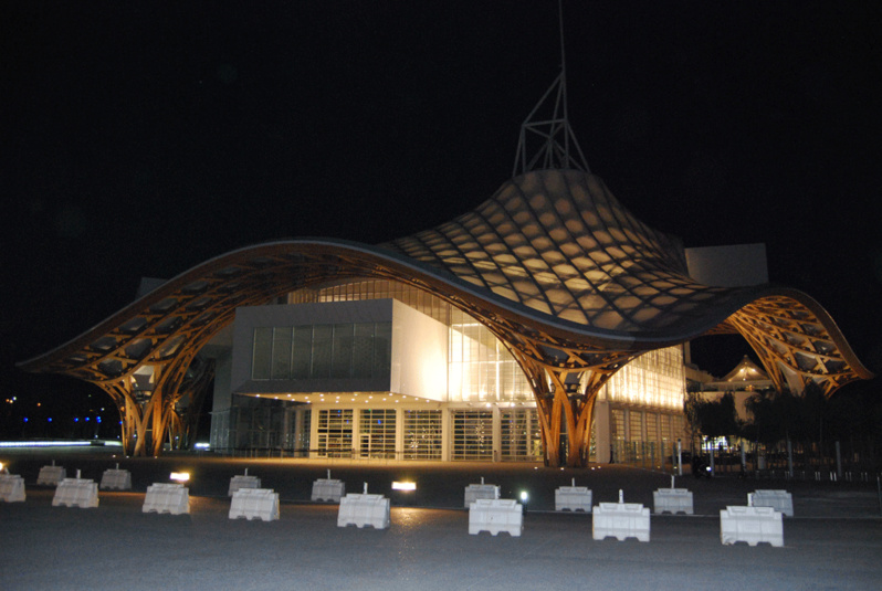 CHARPENTES MOLLES CHARPENTES MOLLES