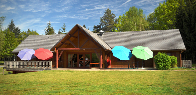 Le Colorado héberge les stagiaires Bois PE dans un cadre hors du commun. Le Colorado héberge les stagiaires Bois PE dans un cadre hors du commun.