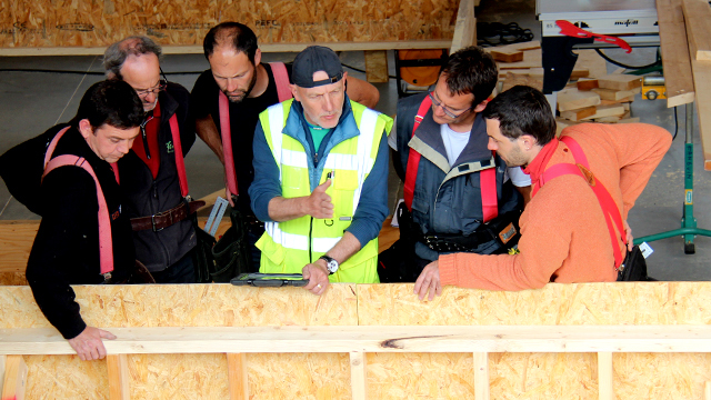 7 jours pour construire et agrandir en ossature bois (photos) 7 jours pour construire et agrandir en ossature bois (photos)