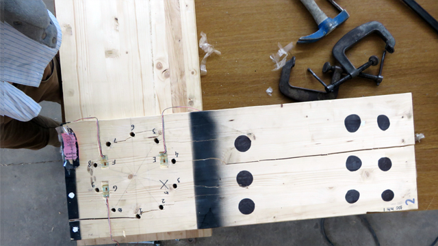 Etat de la poutre après démontage de l’assemblage. Etat de la poutre après démontage de l’assemblage.