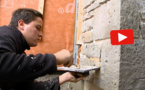 Vidéo : réaliser un parement en pierres sur une façade en ossature bois