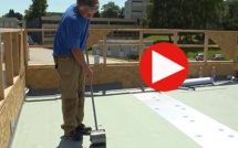 Vidéo : étanchéité des toitures terrasses par membrane 3T sur éléments porteurs en bois